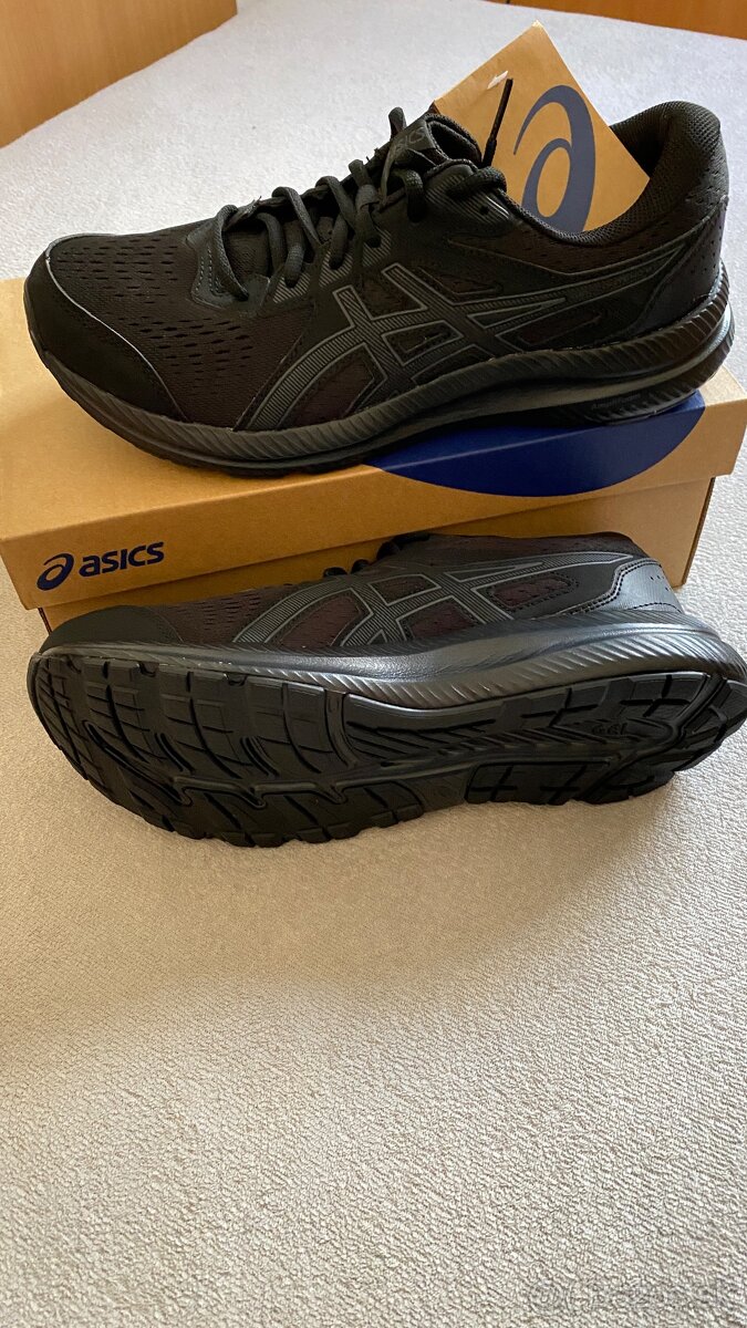 Asics AmpliFoam gel conted 8