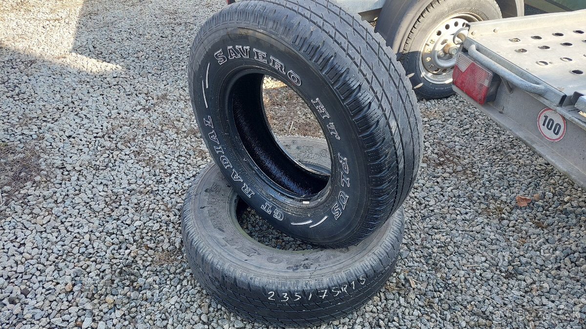 235/75R15