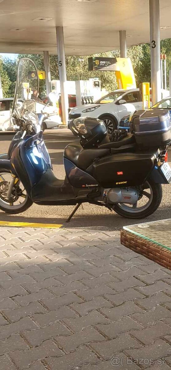 Aprilia scarabeo 125