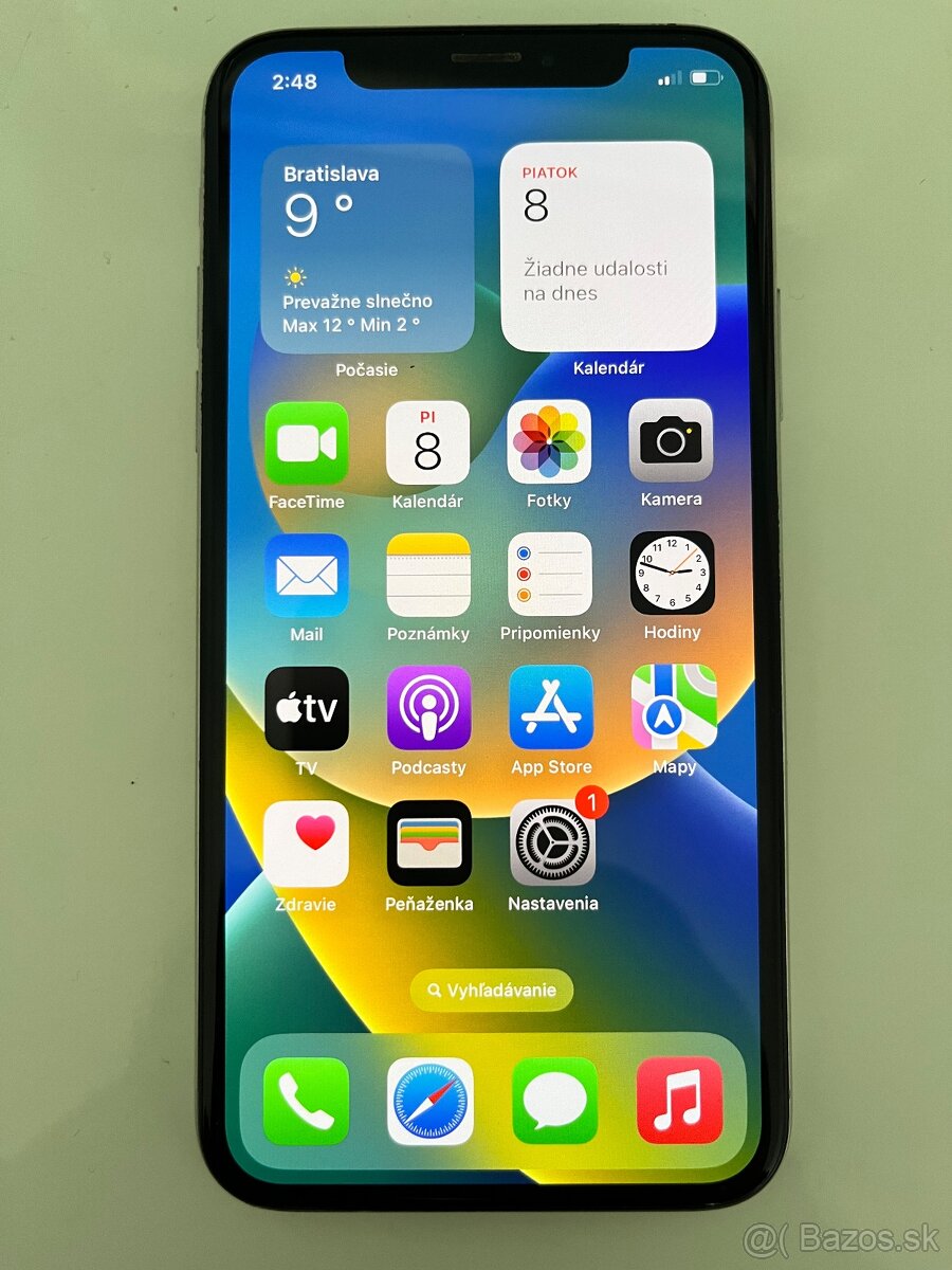 iPhone X 64 GB biely