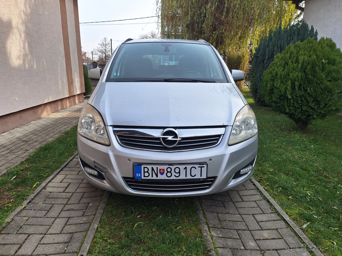 Opel zafira 1.7 tdi 81kw,7miestny