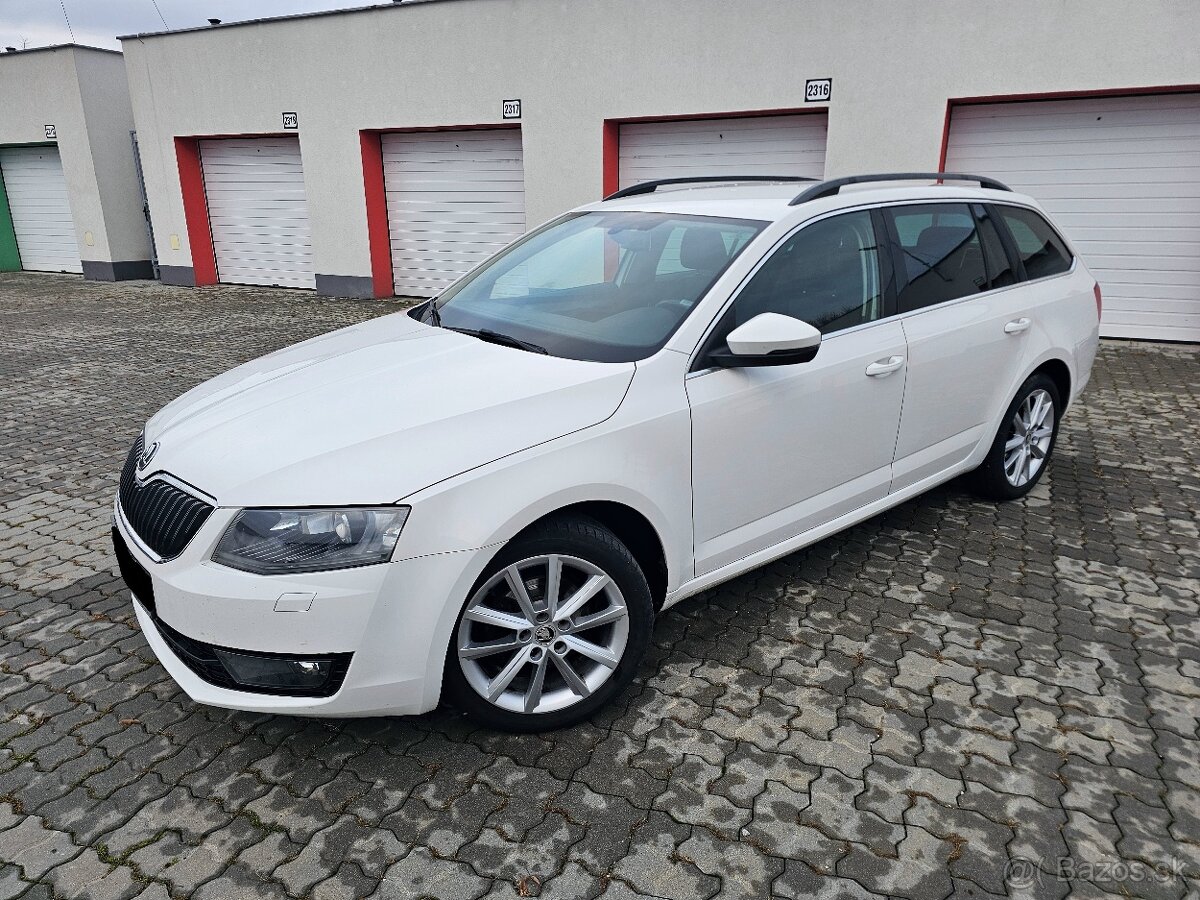 Škoda Octavia Combi 2.0 TDI M6 Elegance ACC Koža Ťažné R17