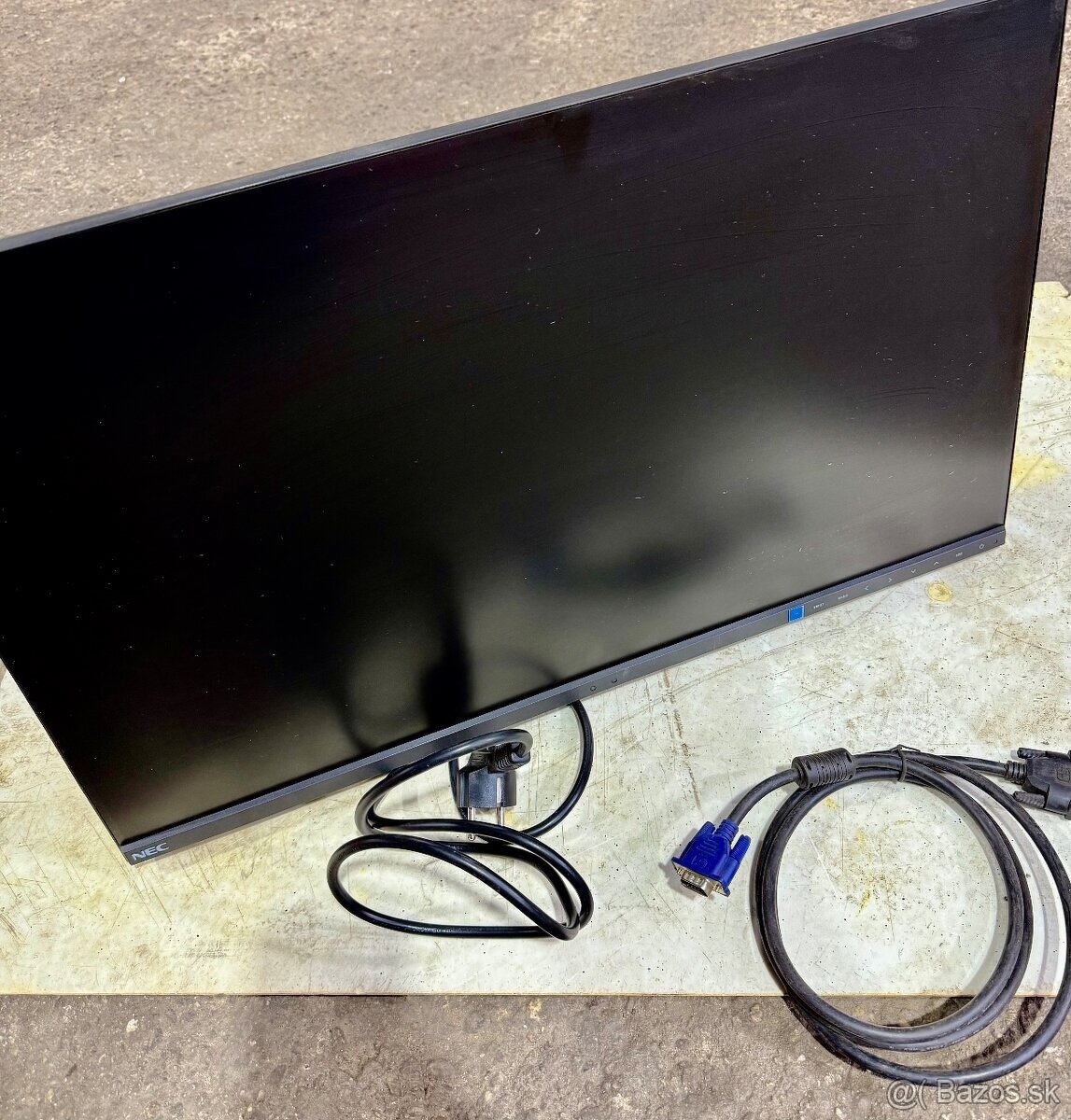 27" LCD monitor NEC Full HD