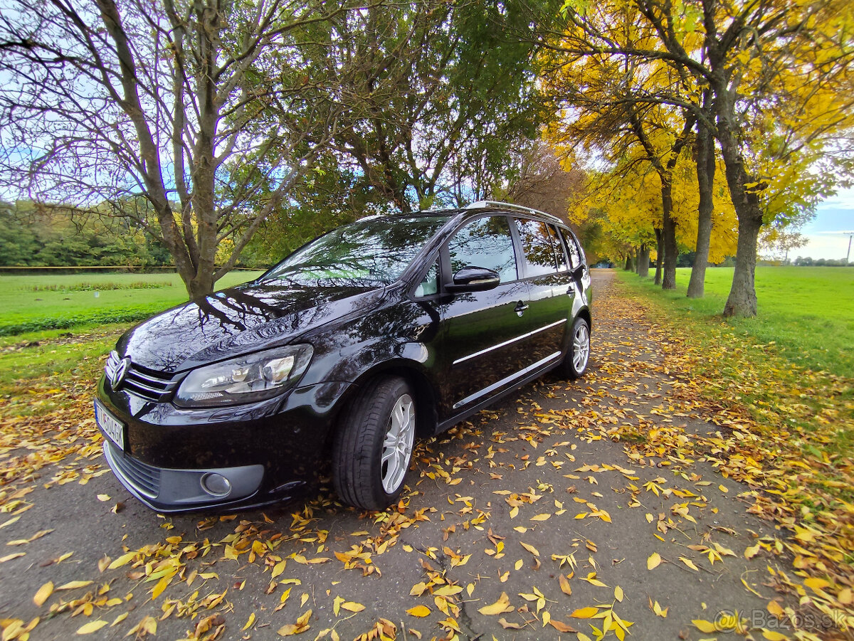 VOLKSWAGEN TOURAN 2,0 TDI HIGHLINE