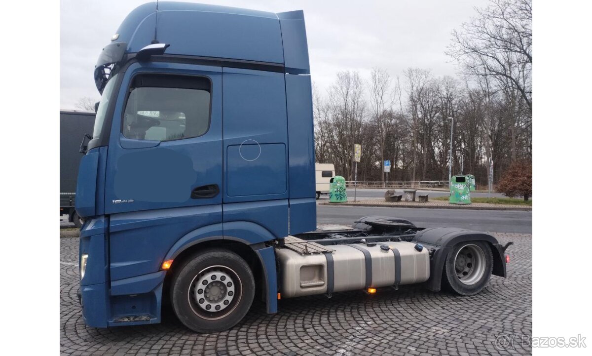 Mercedes actros 1845 lowdeck mega tahac GIGASPACE rv 2021