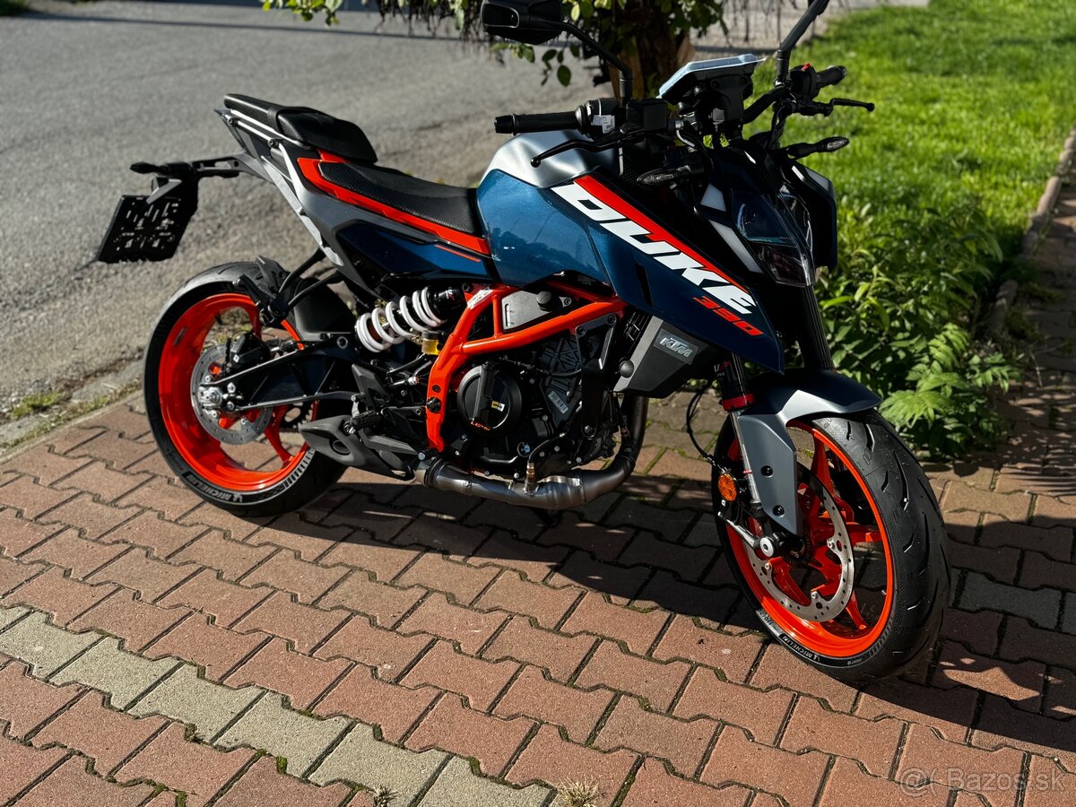 KTM 390 duke 2024