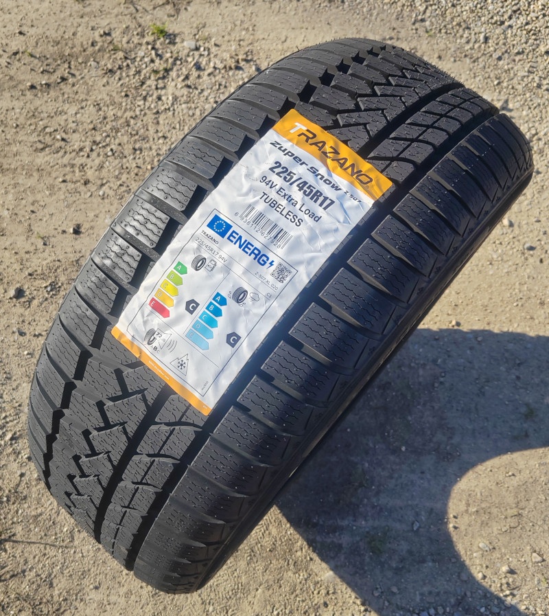 Zimné pneu TRAZANO 225/45 R17 nové