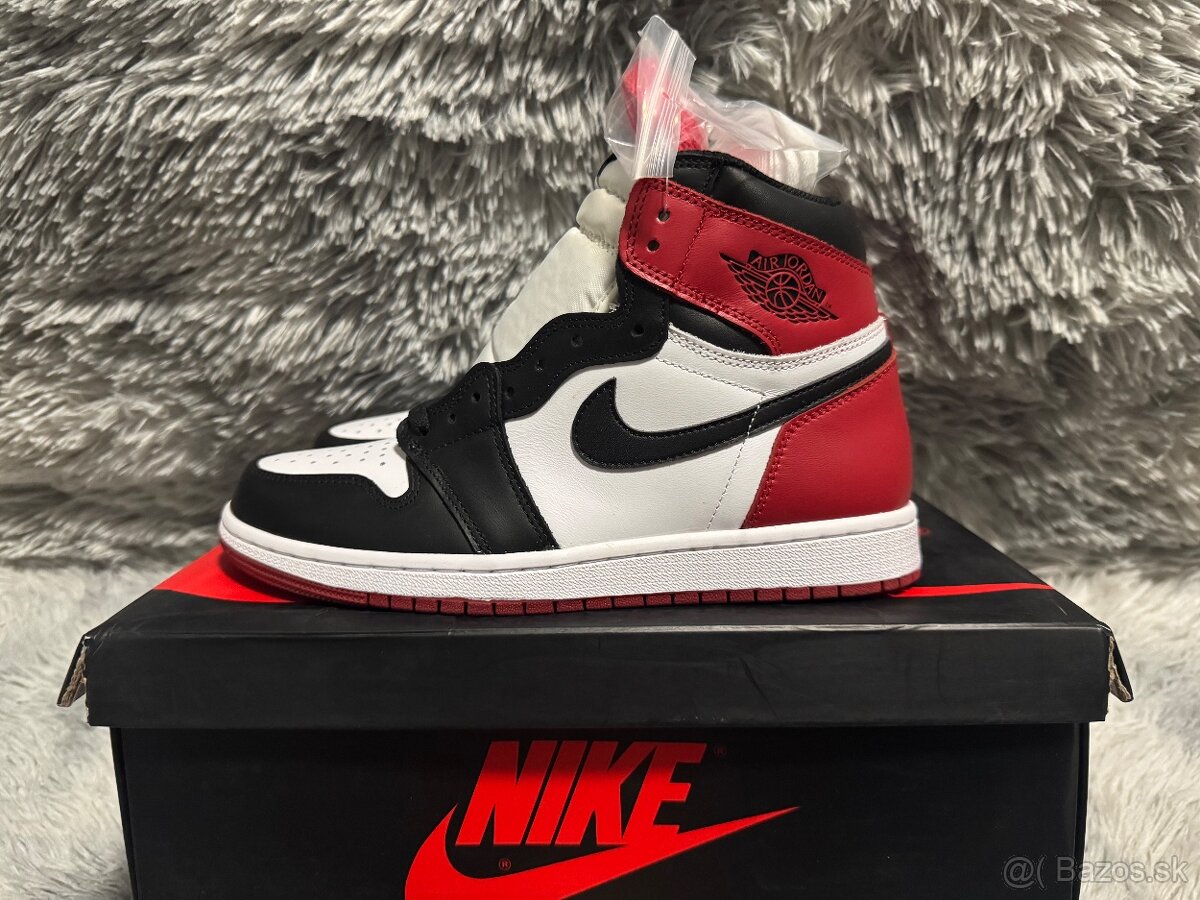 Jordan 1 High Black Toe