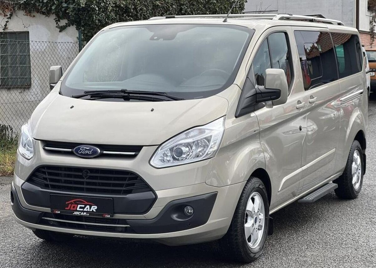 Ford Tourneo Custom Long 2.0TDCi 8MÍST ČR odp.DPH nafta