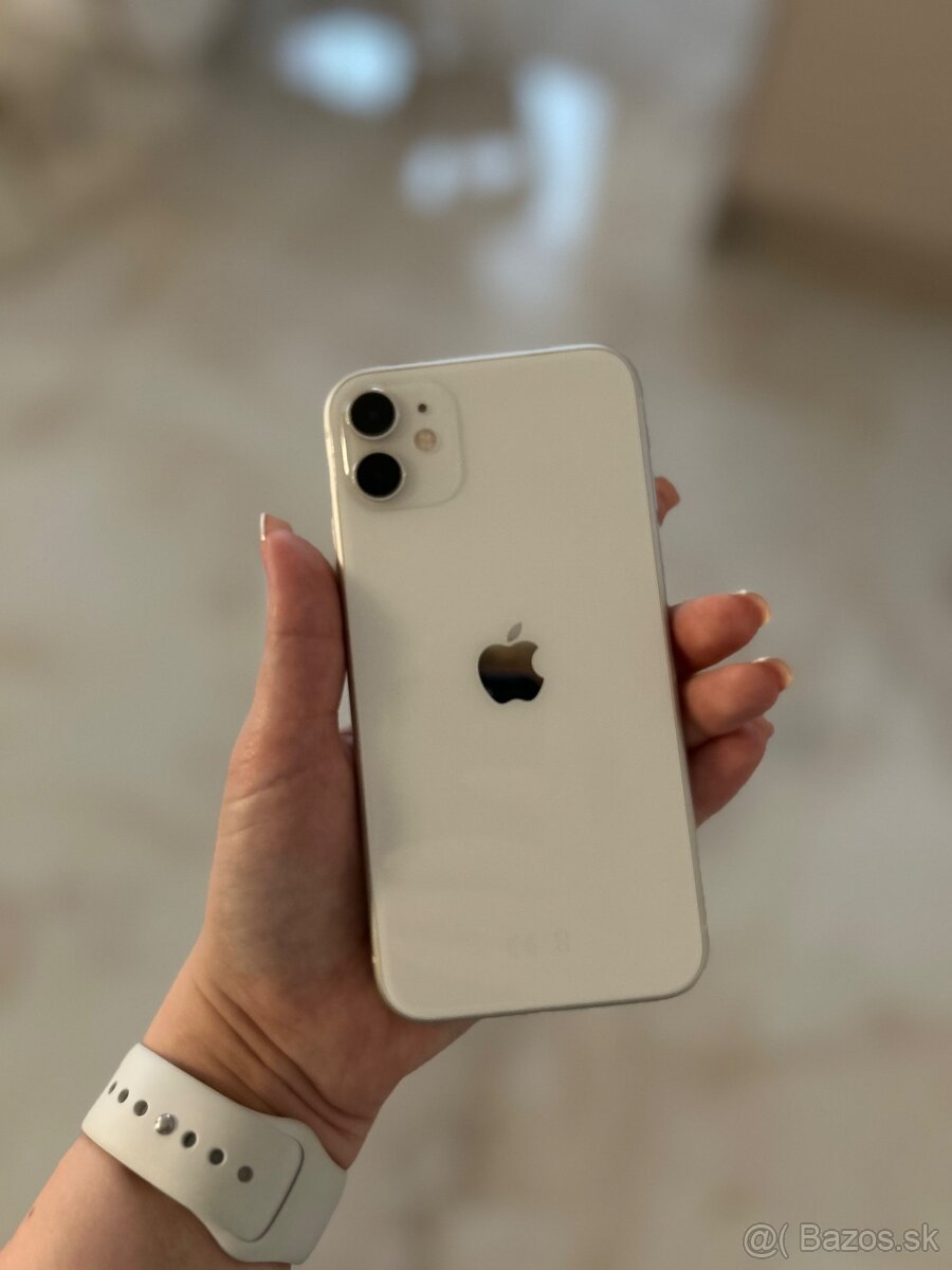 Apple iPhone 11 64GB biely