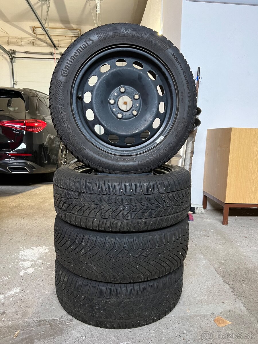 Zimná sada plechových diskov s pneumatikami 205/55 R16