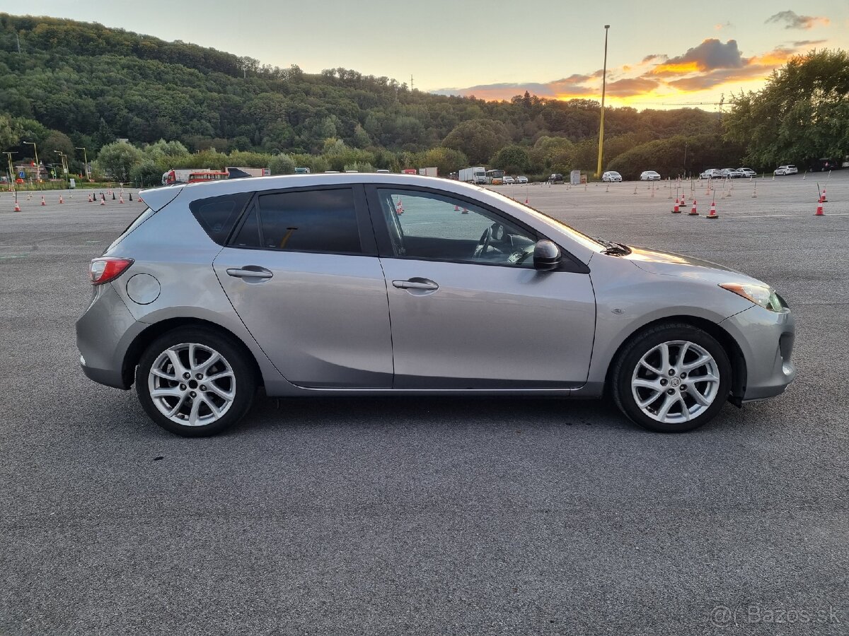 Mazda 3 1.6 MZR 77kW TX plus