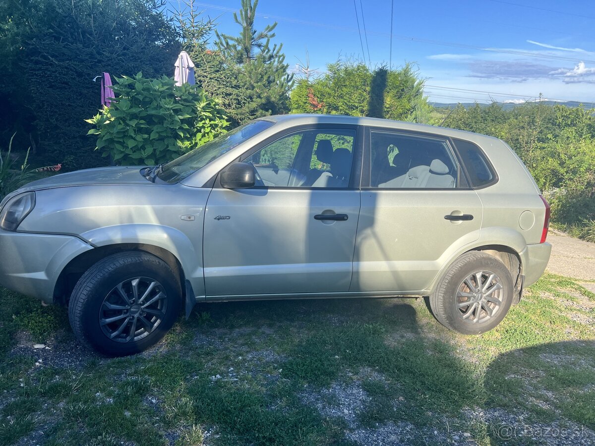 Hyundai tucson SUV 2004 benzin+LPG