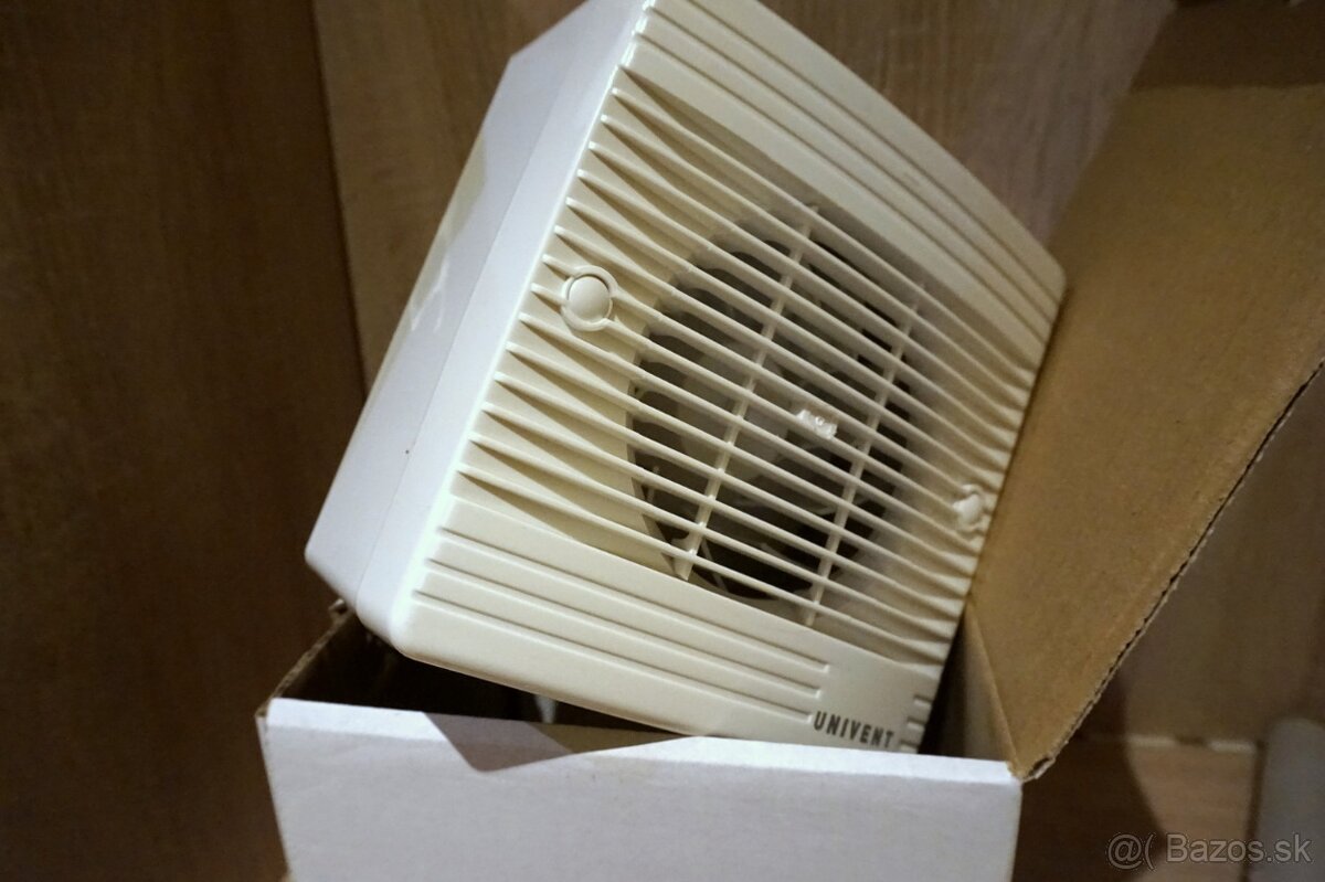 Malý radiálny ventilátor UNI-CF100S