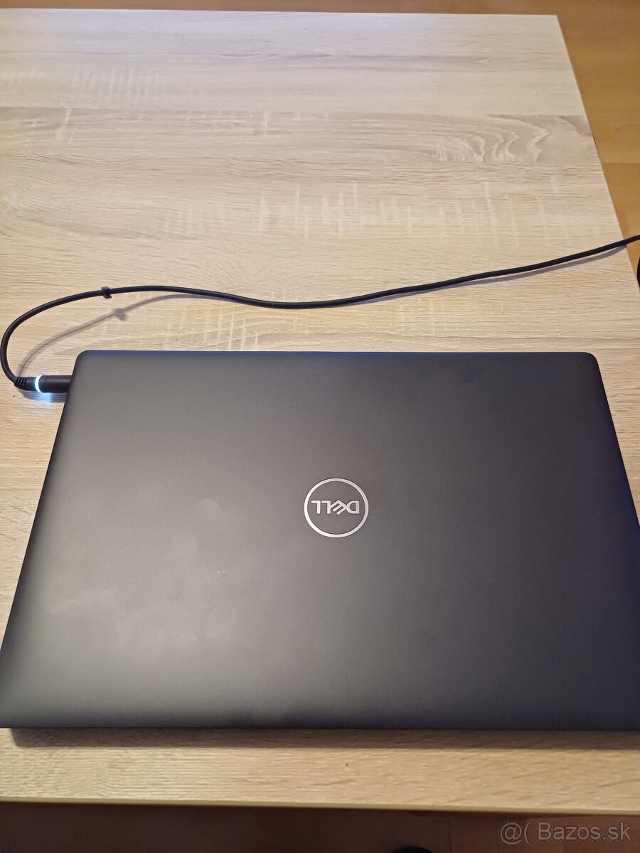 predám notebook Dell latitude 5400 (bez baterky)