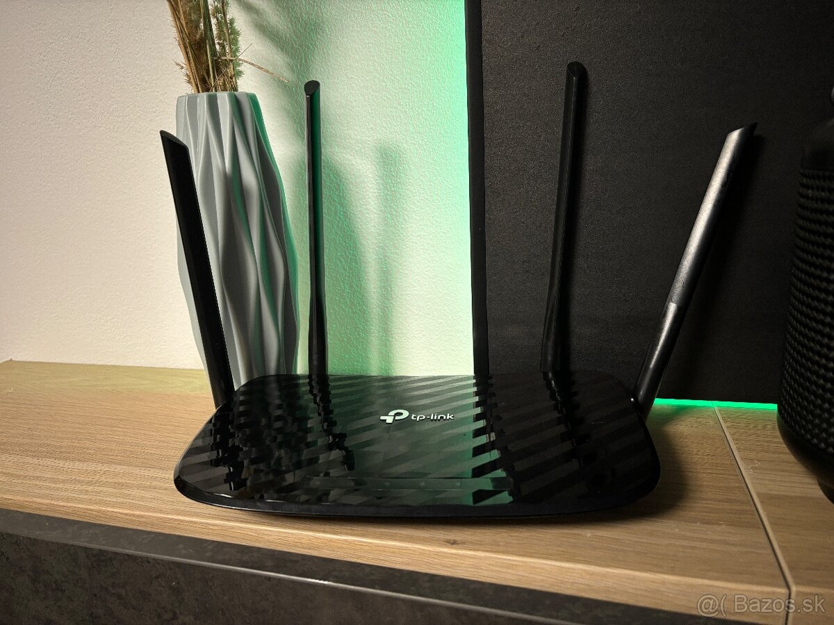 WiFi router TP-Link Archer C6