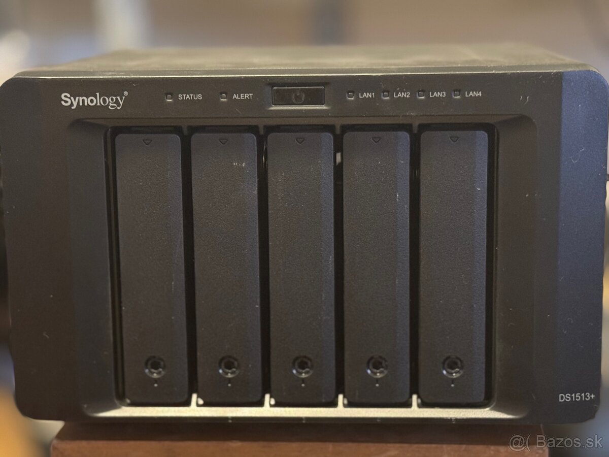 Synology DS1513+ a 4x WD RED 4TB