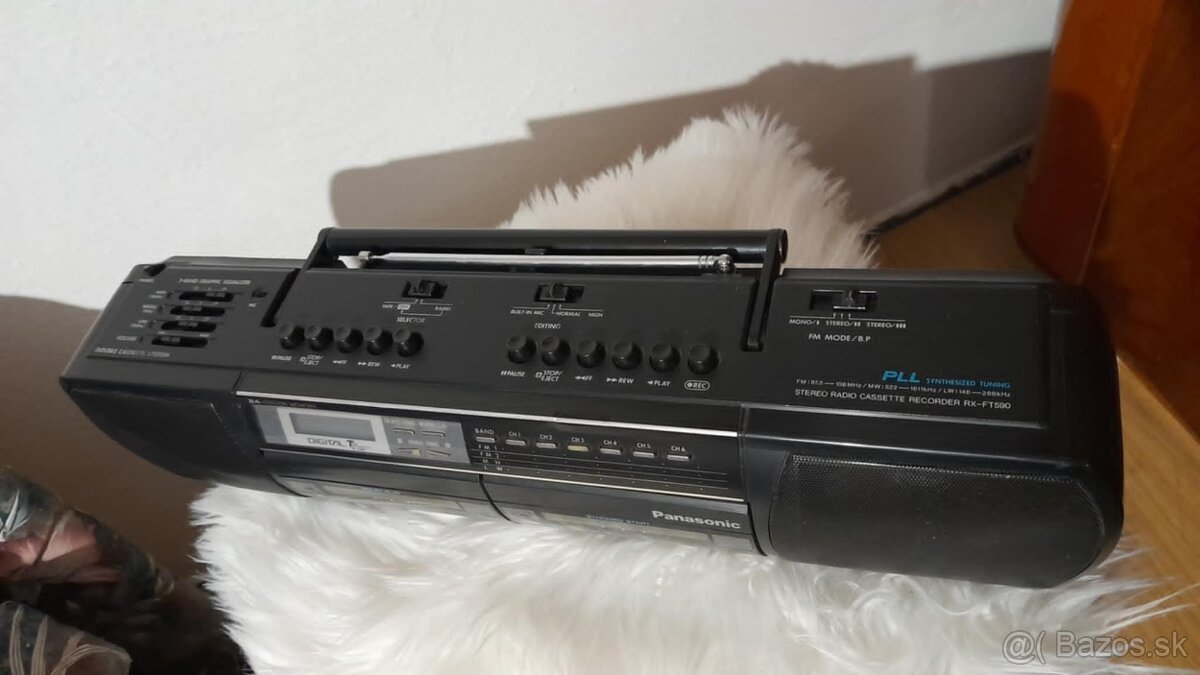 Retro radiomagnetofon Panasonic RX-FT 590 ,Tuzex