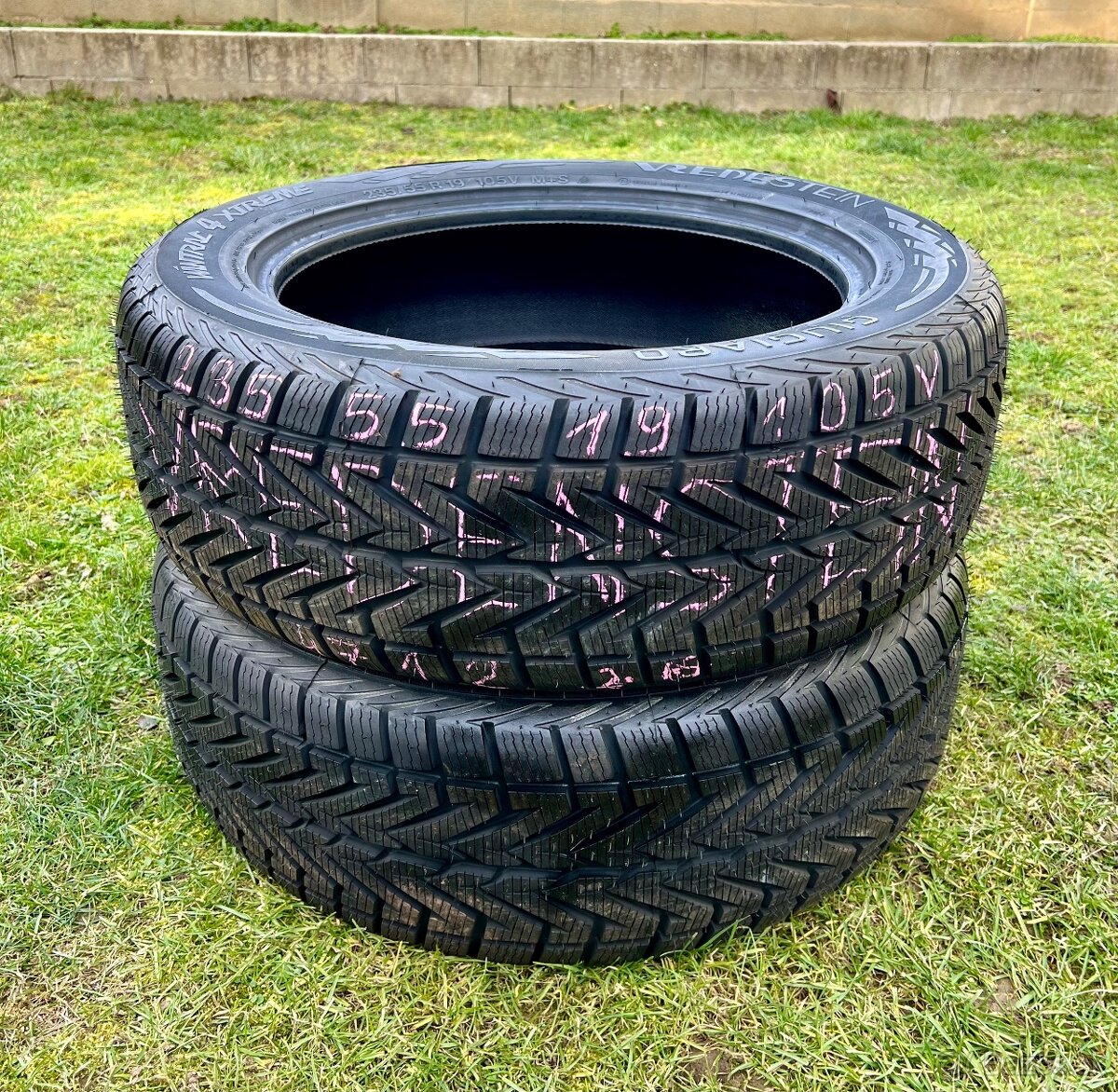 235/55 r19 zimné VREDESTEIN 105V