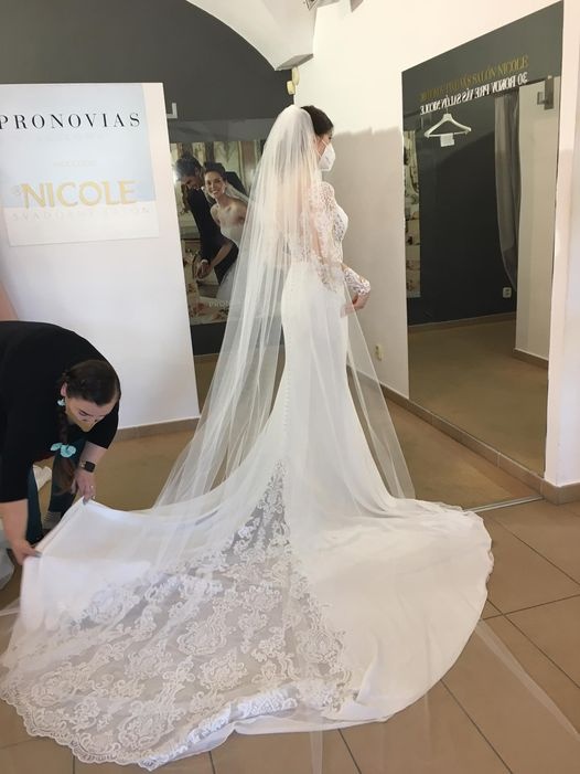 Svadobné šaty PRONOVIAS ENELSA