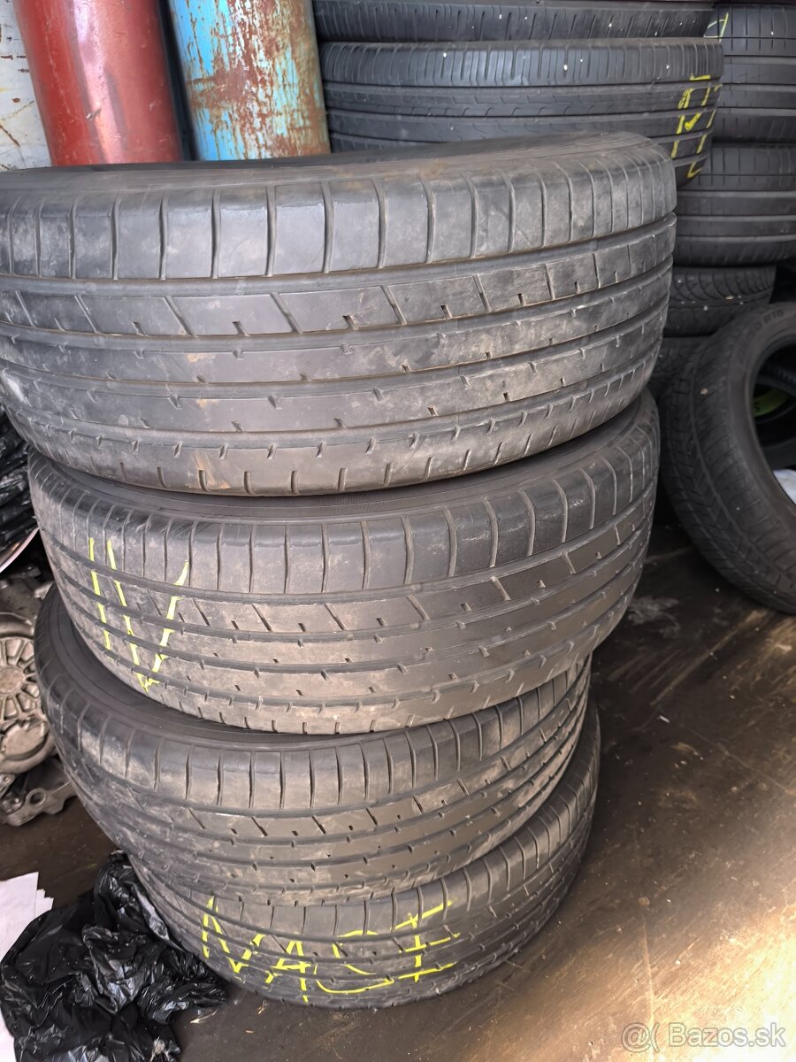 Toyo Proxes 235/55 R19 99V