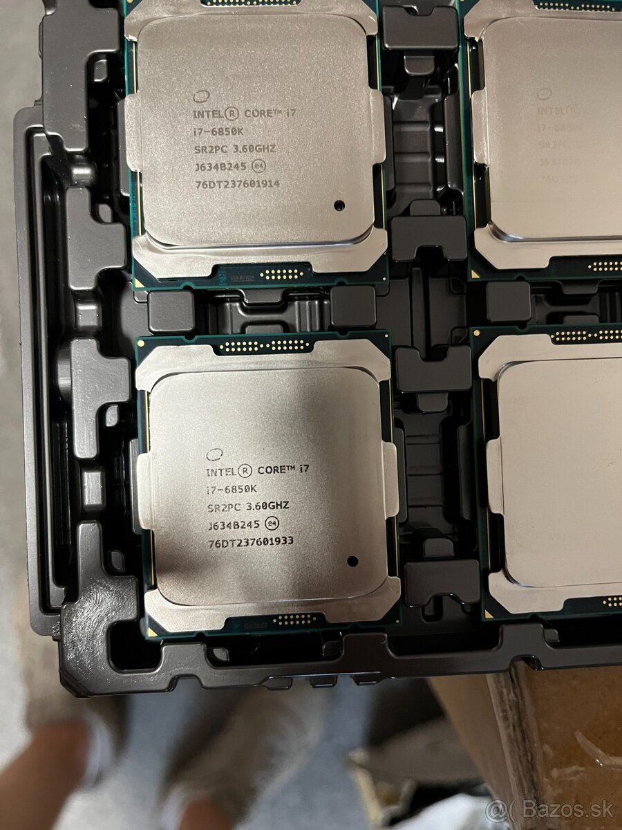 INTEL i7-6850K