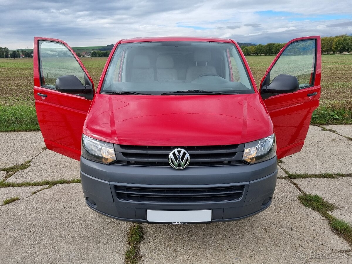 Volkswagen Transporter T5 . 2,0TDi .. Top stav ...