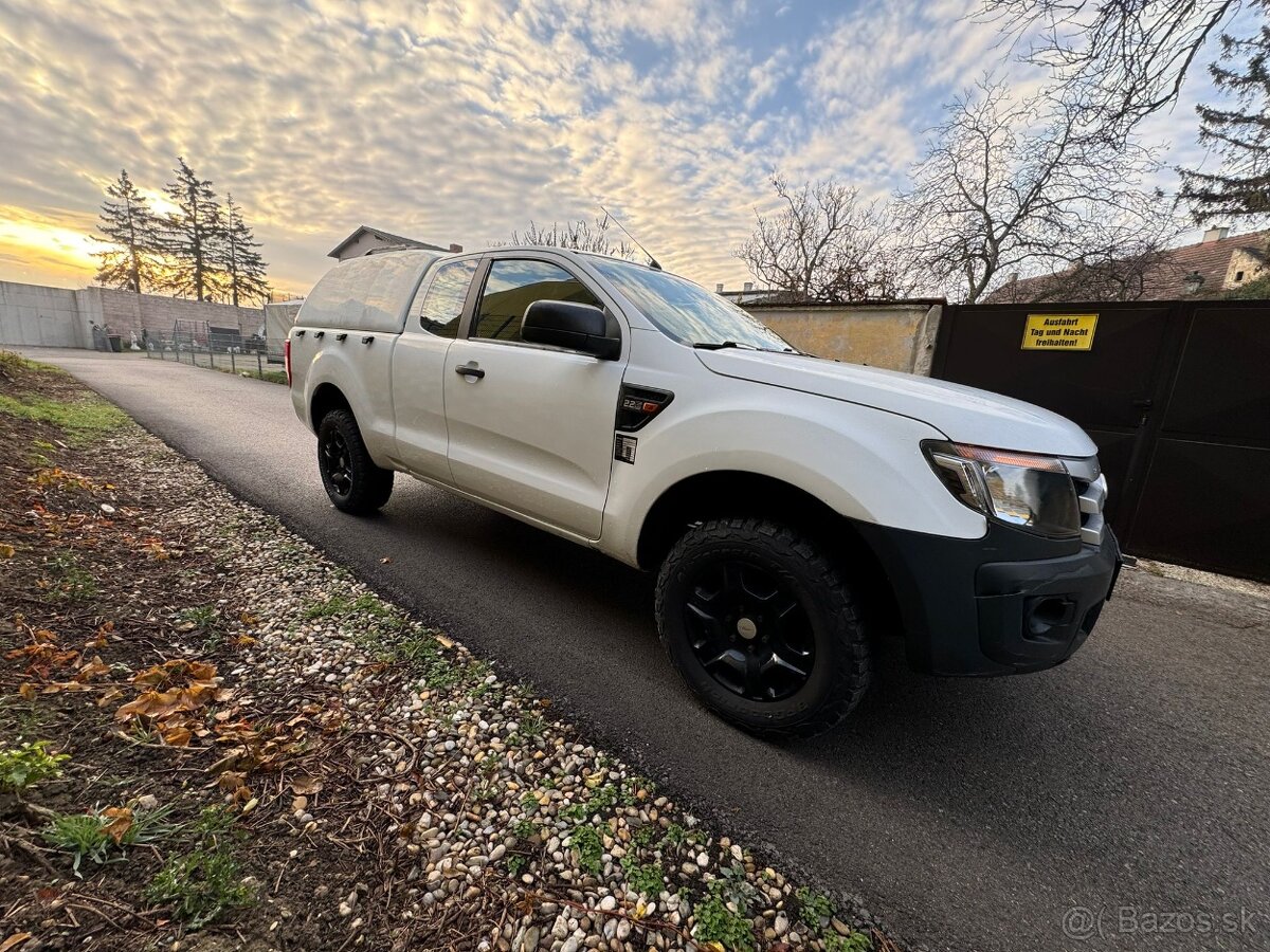 FORD RANGER 4X4 ROK 2012