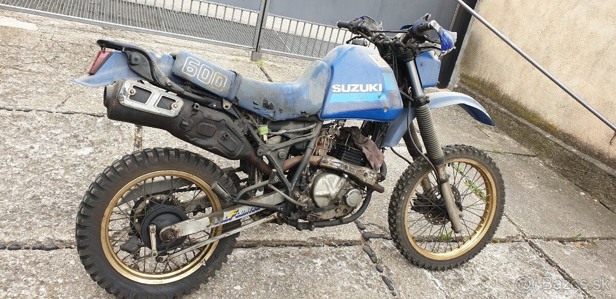 Rozpredam Suzuki DR600