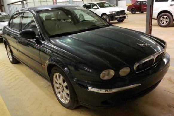 Jaguar X-type 2.5i V6, 3.0i V6, 2.0 Tdci, manuál, ROZPREDÁM