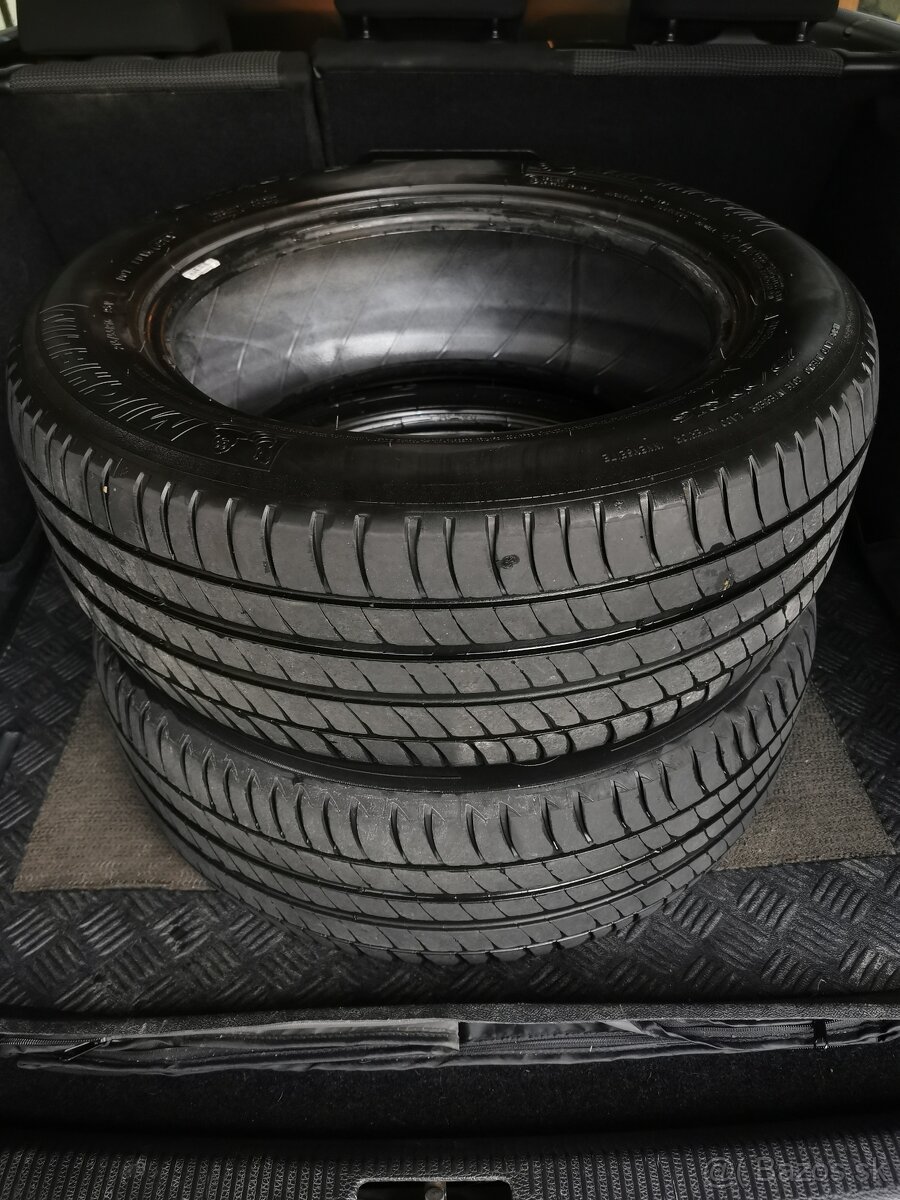 Letné pneu 215/55 R16