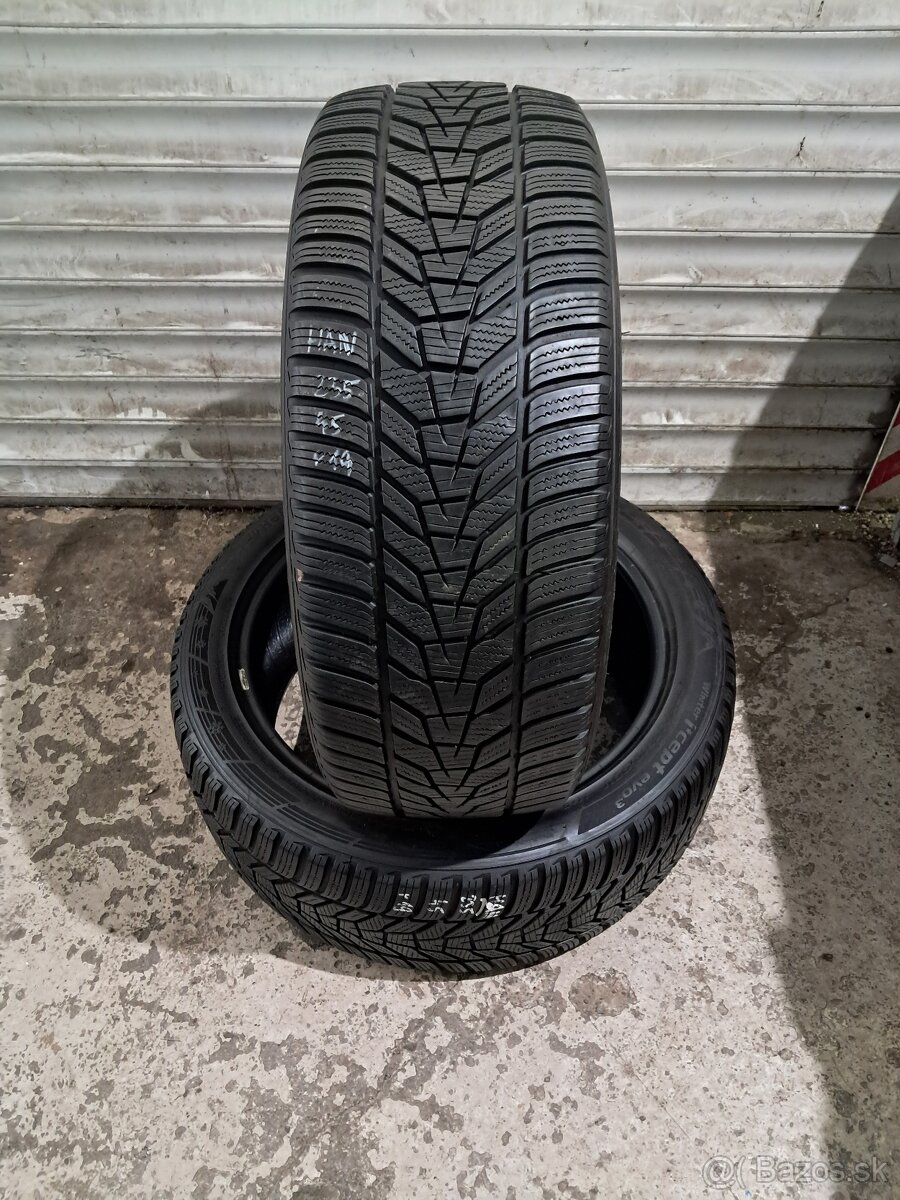 Hankook zimné 235/45/R19