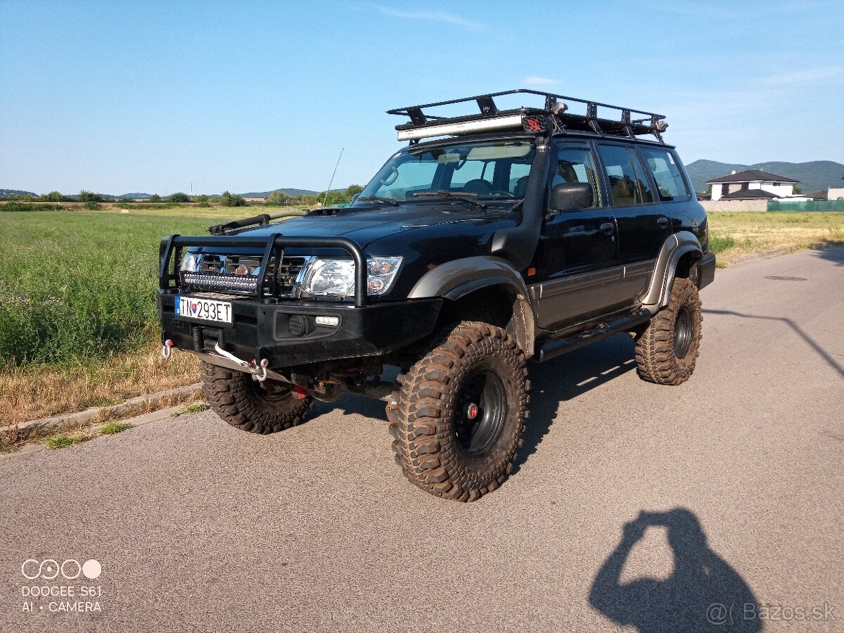 Nissan patrol GR Y61