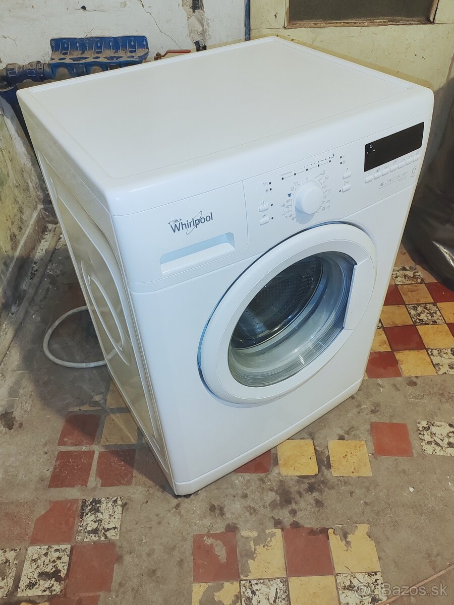 Predám práčku Whirlpool 6kg