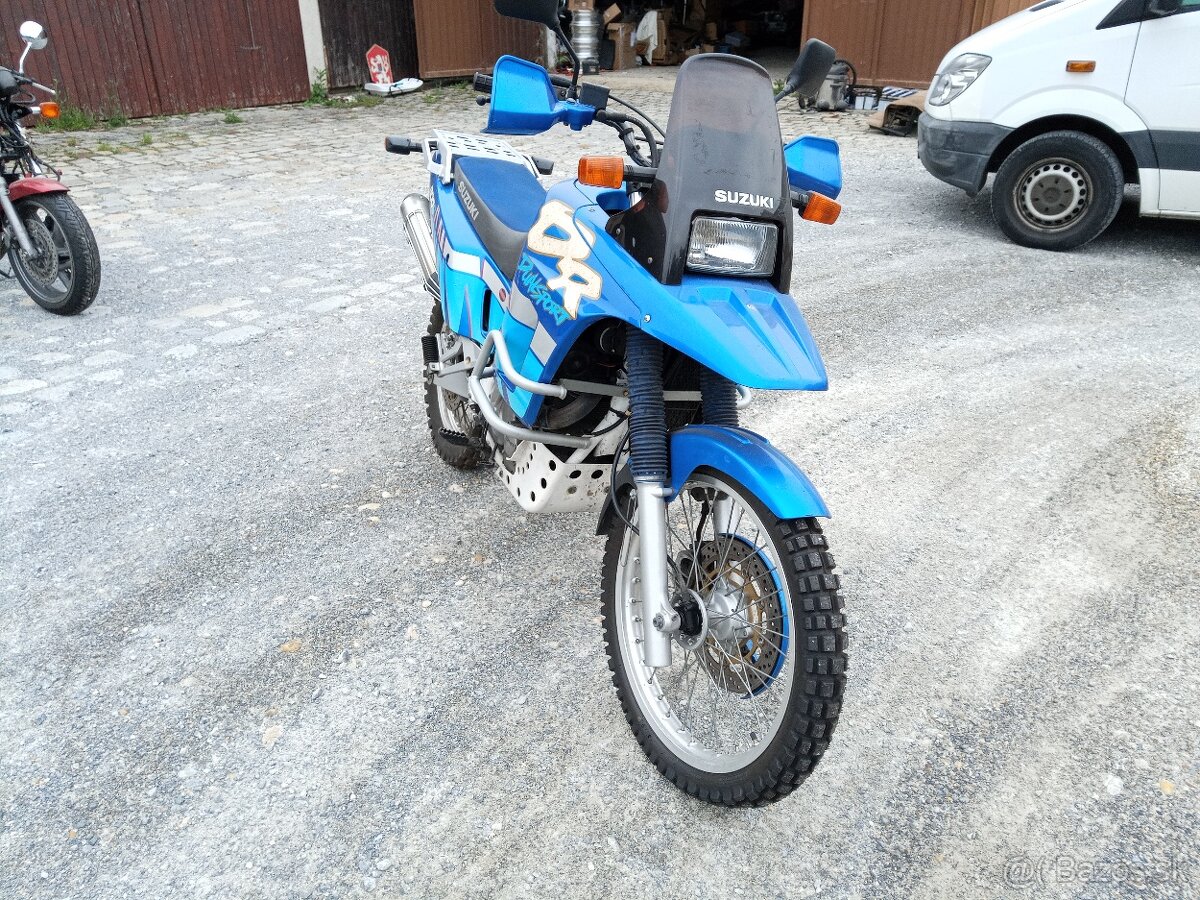 Suzuki DR BIG 800