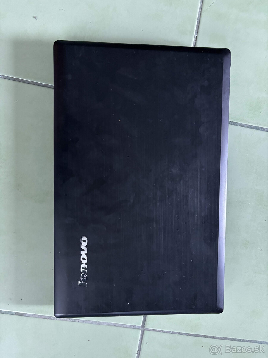 Predam Lenovo G880 i5 12gb ram 2gb GPU SURNE