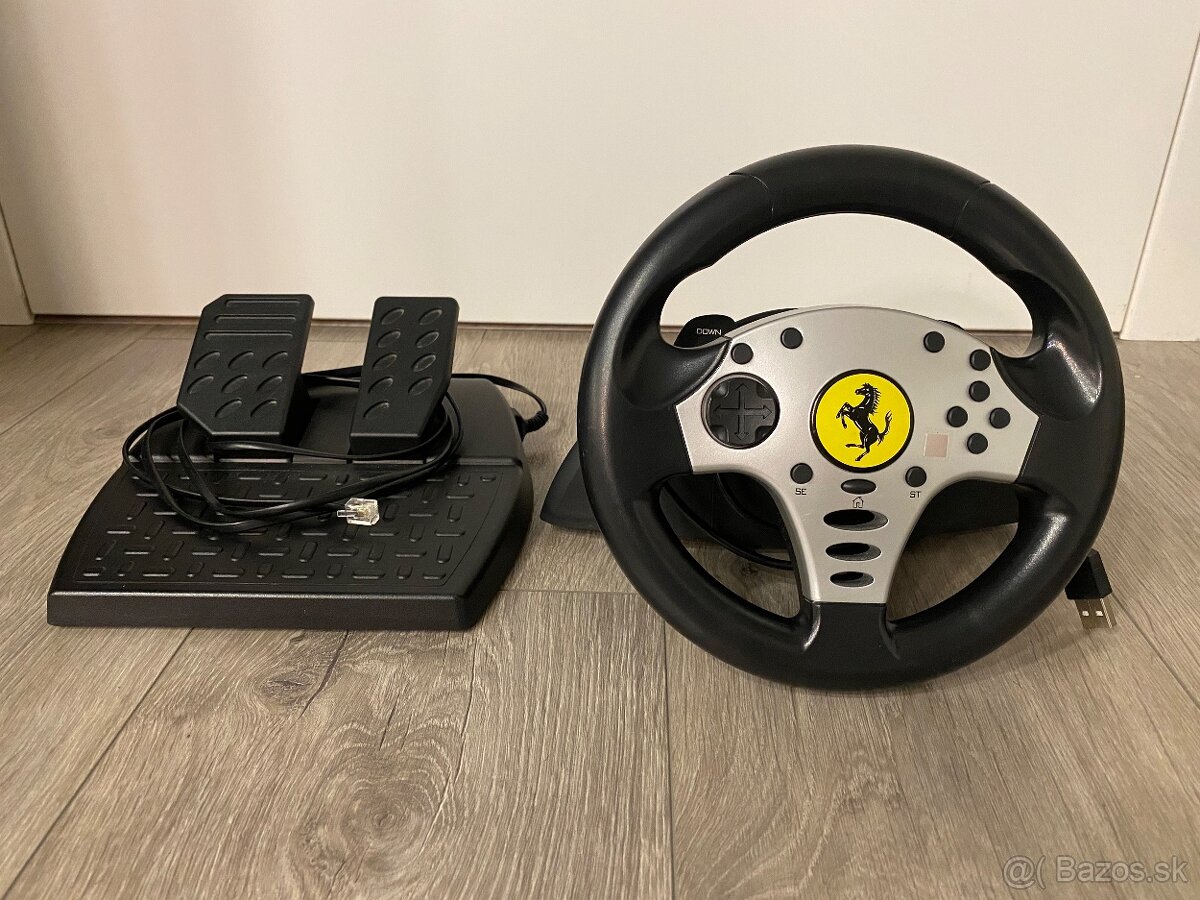 Volant Thrustmaster Ferrari challenge wheel