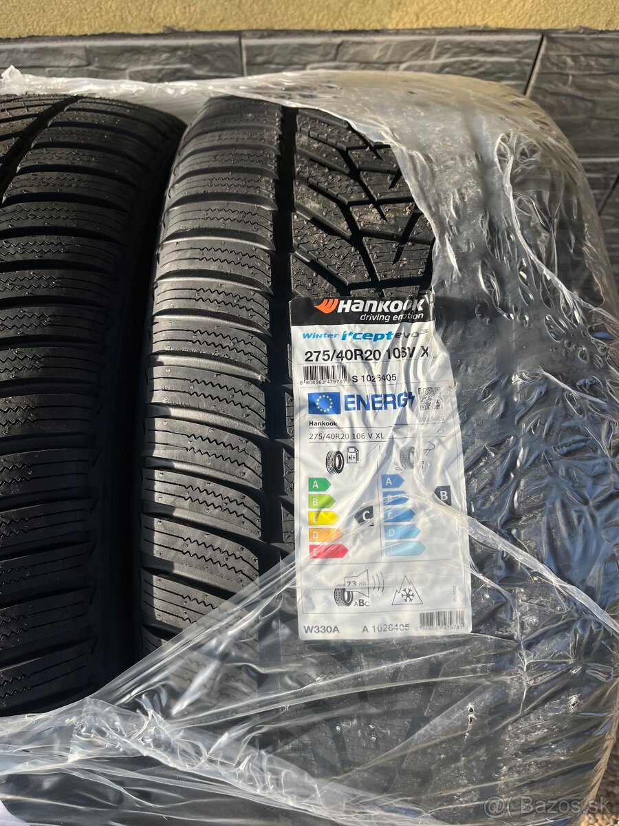 Nove zimné pneu 275/50 R20 hankook