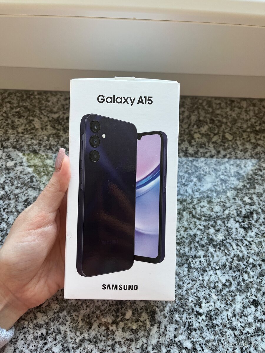 Samsung galaxy a15 -zabalený