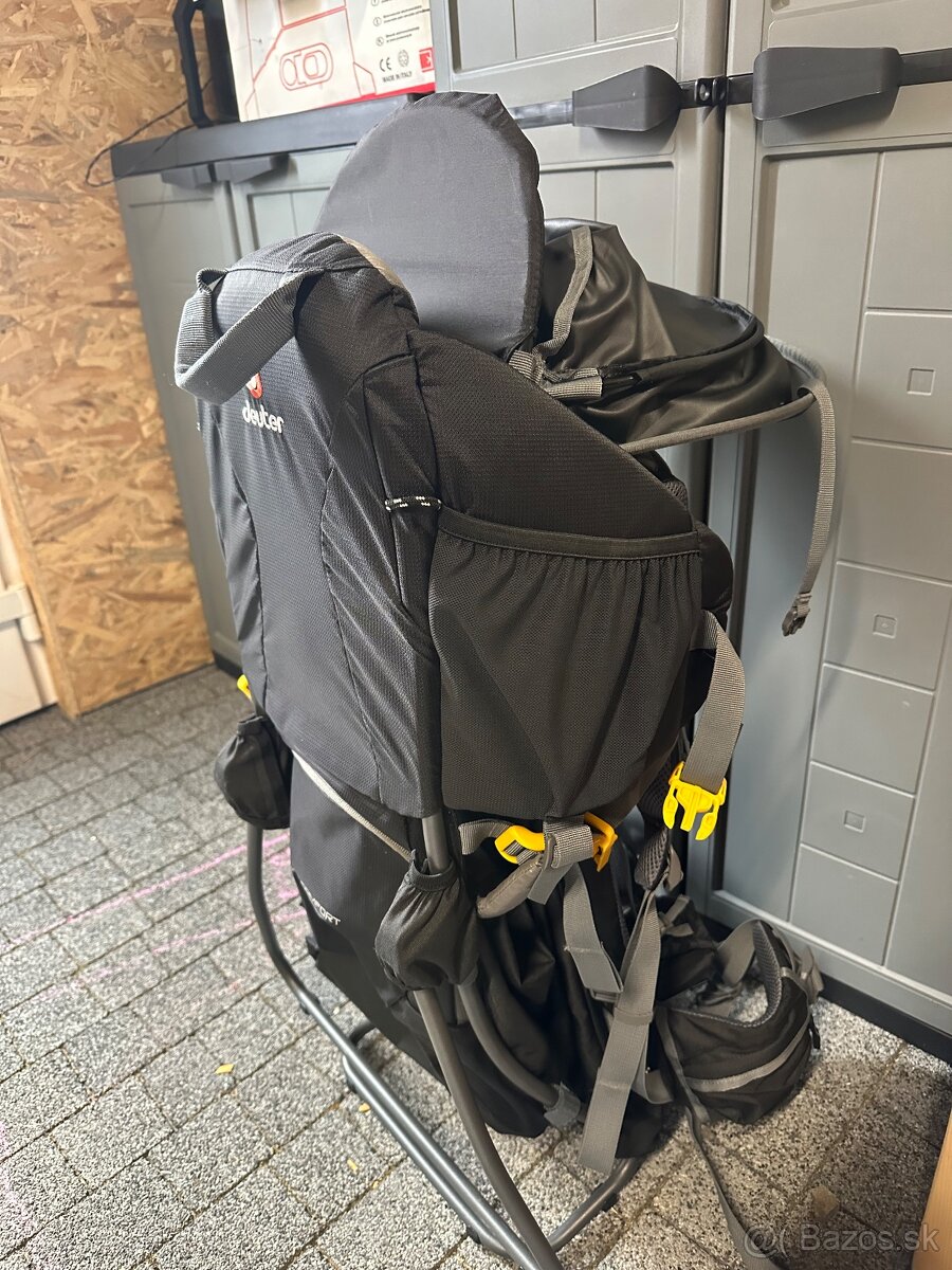 Turisticky nosič Deuter