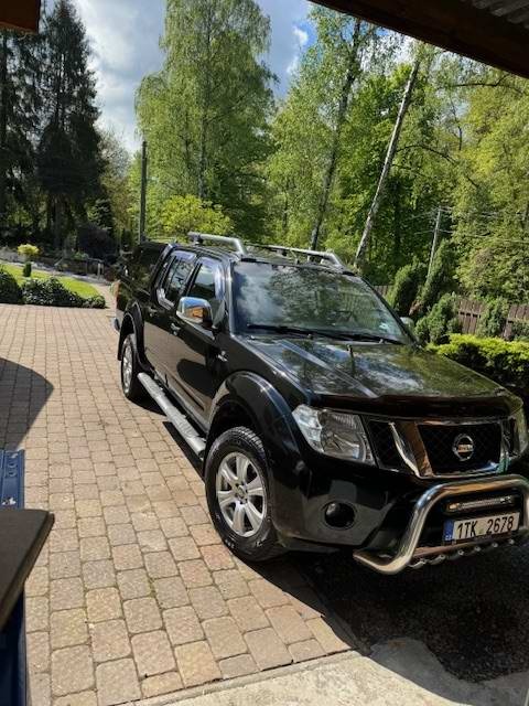 Nissan Navara 3.0 V6