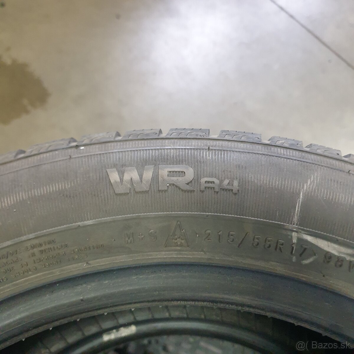 Nokian 215/55 R17