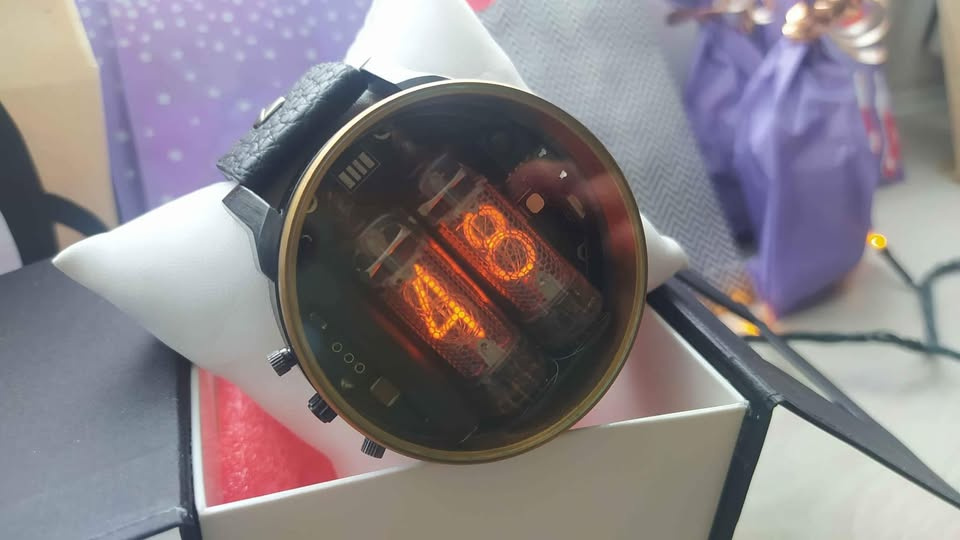 Nixie Tube watch IN-16 digitrónové hodinky