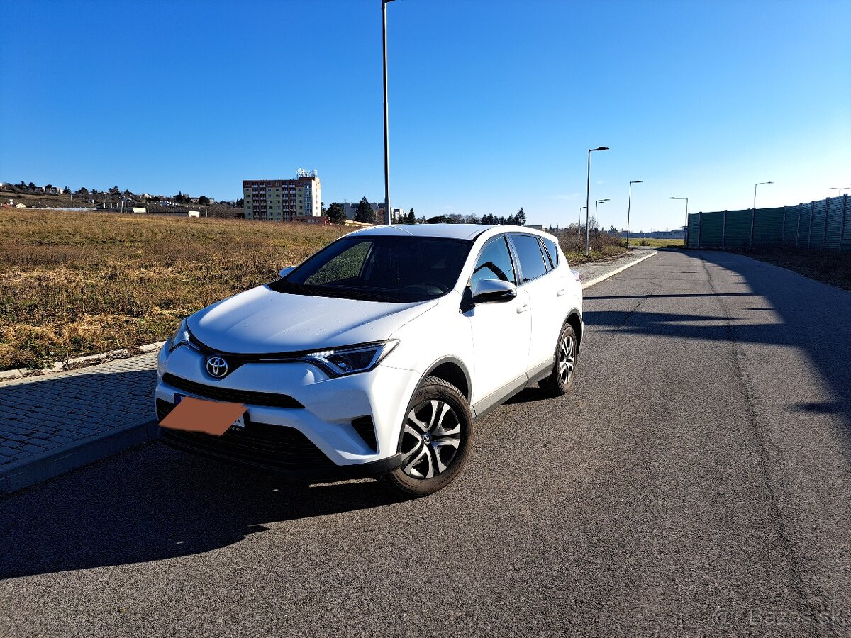 Toyota Rav4, 4x4 benzin