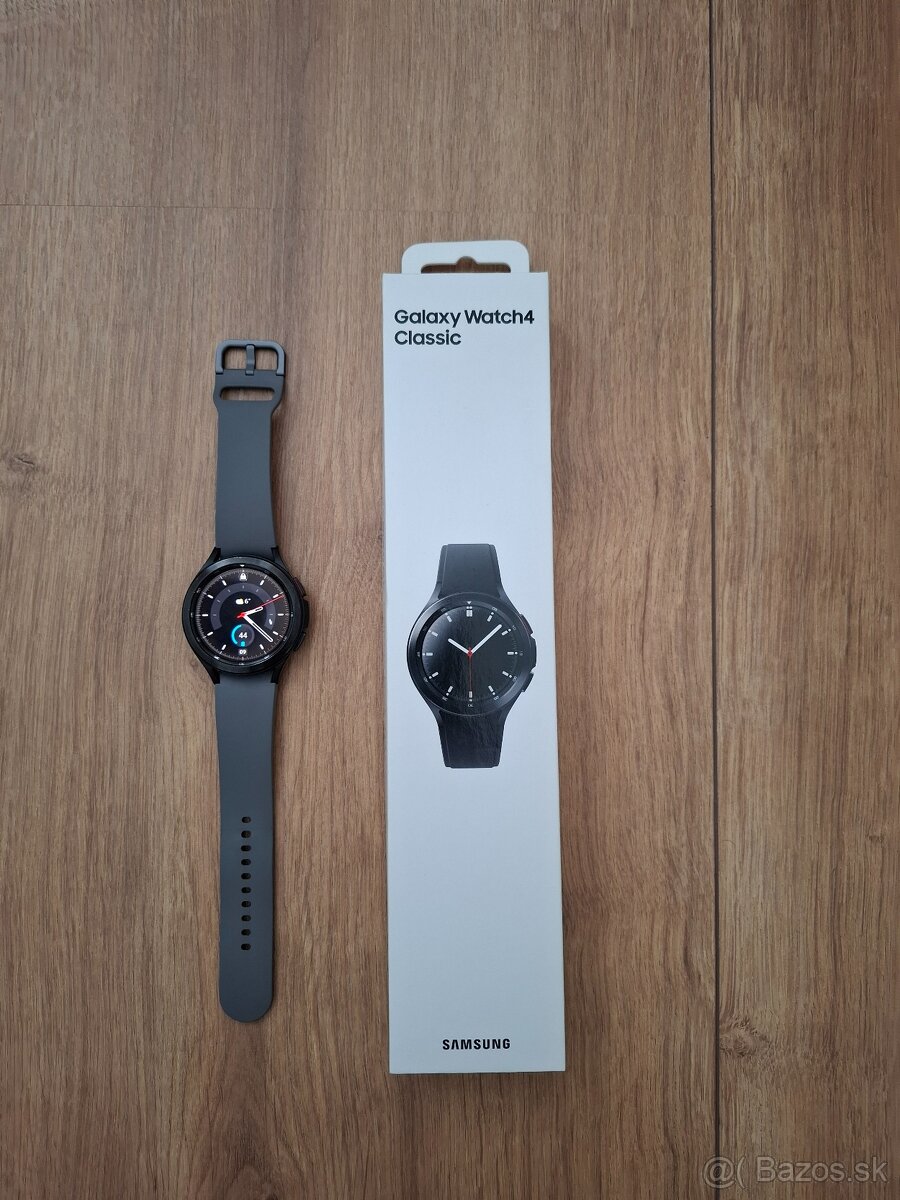 Samsung Galaxy Watch4 Classic - 46mm čierne