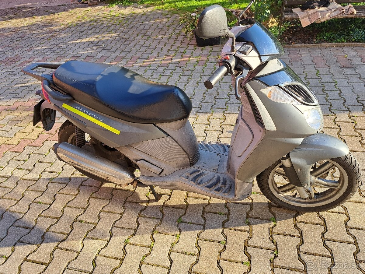 Aprilia Sportcity 200