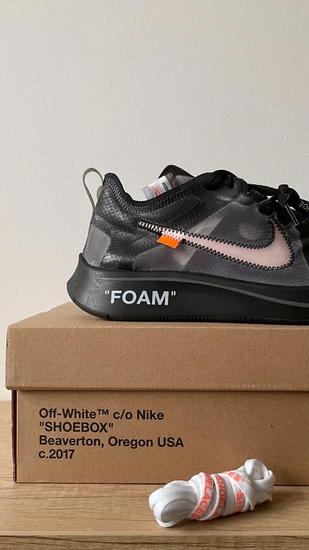 Nike x Off white zoomfly “black”