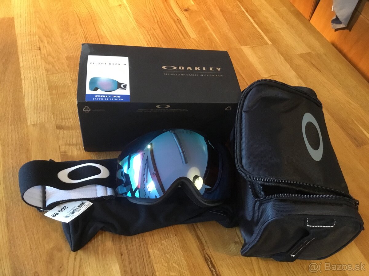 Oakley Flight Deck M / Prizm Sapphire Iridium ..Nové