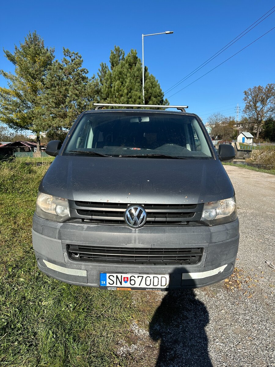 Volkswagen T5 Caravelle 2.0 TDI. 103kw. 4x4. long. 9 miest