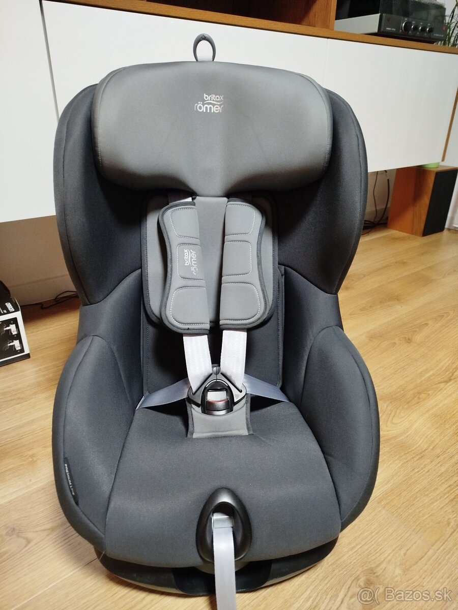 Britax romer trifix 2 i-size